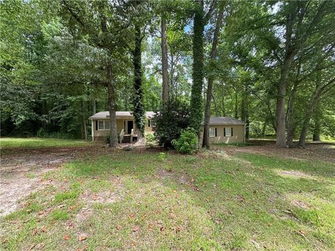 A home in Douglasville