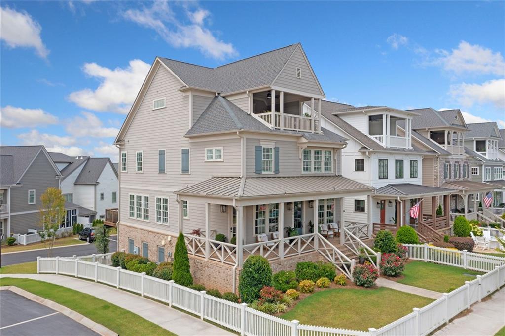 559 S Club Drive