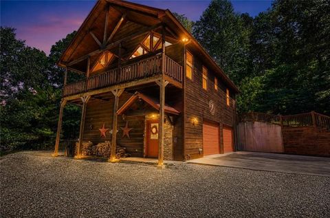 Homes For Sale - 216 Dawn Lane<br/> Ellijay, GA 30540