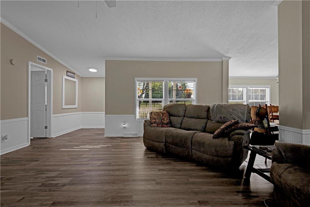 4940 Flat Creek Road