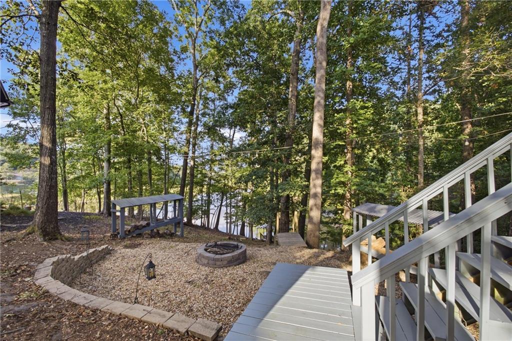 8010 Hickory Court