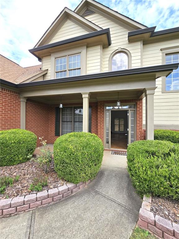 3070 Ridge Oak Drive, Suwanee, Georgia image 3