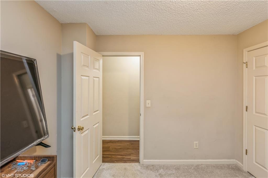 7490 Hunters Ridge Drive, Douglasville, Georgia image 21