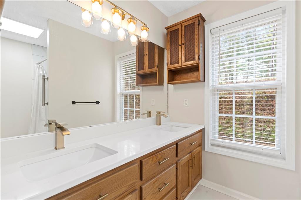 499 Old Deer Path Way, Cleveland, Georgia image 32