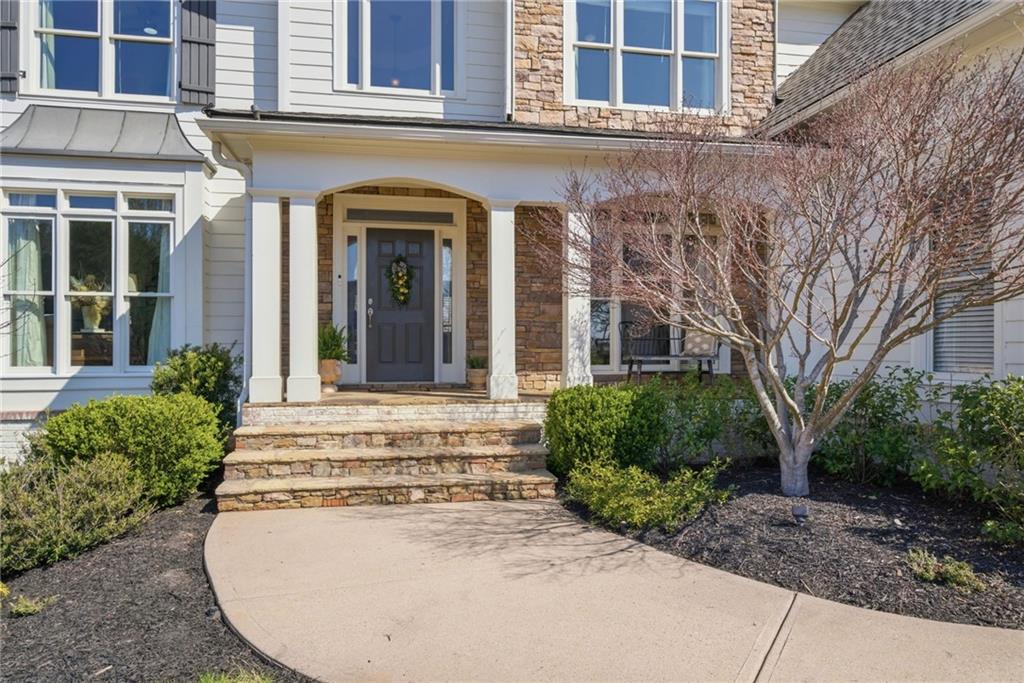 7585 Yacht Club Drive