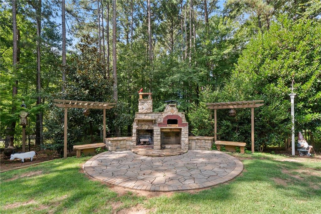 1050 Silver Thorne Drive