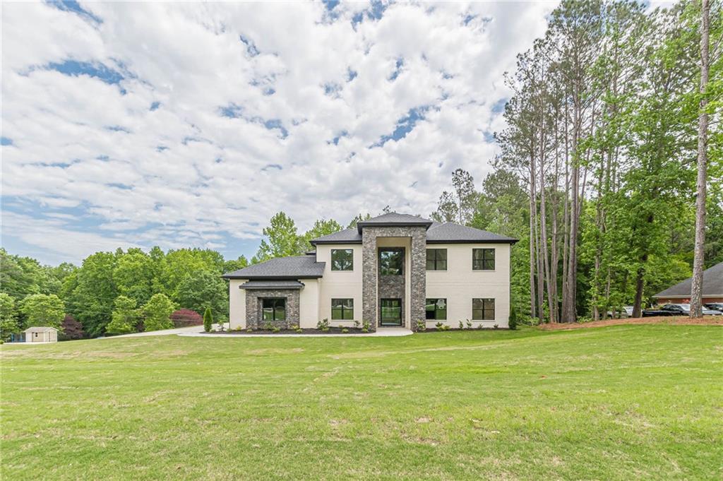 1330 Upchurch Road