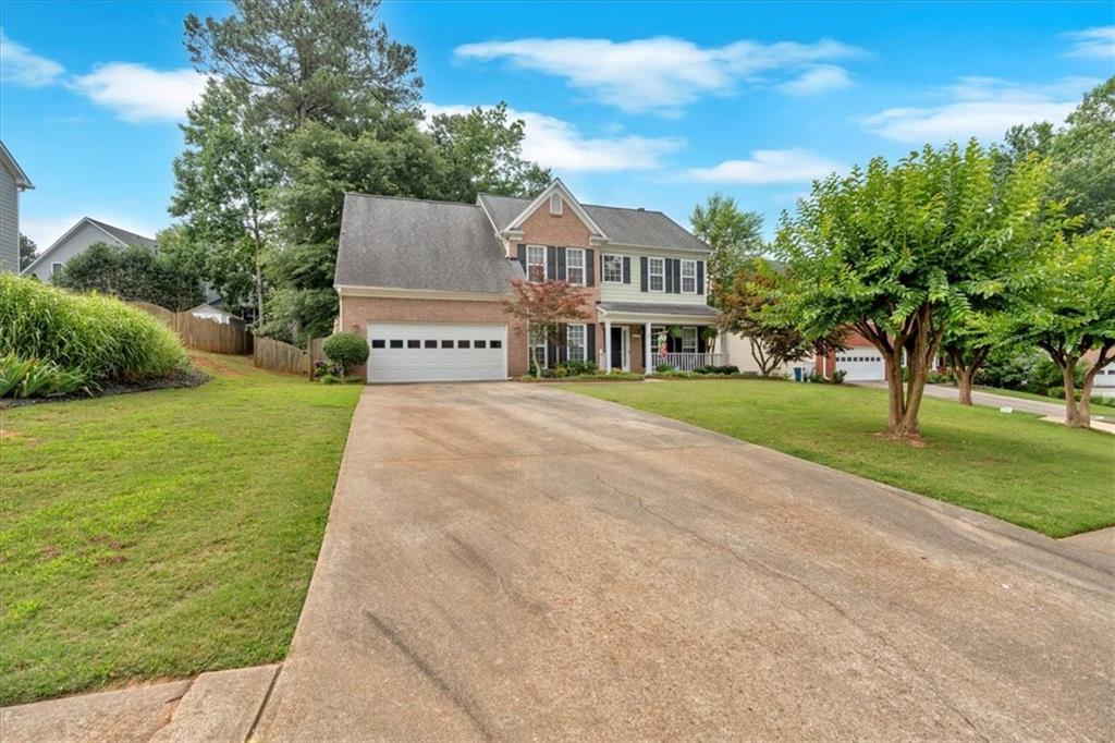 812 Roget Way