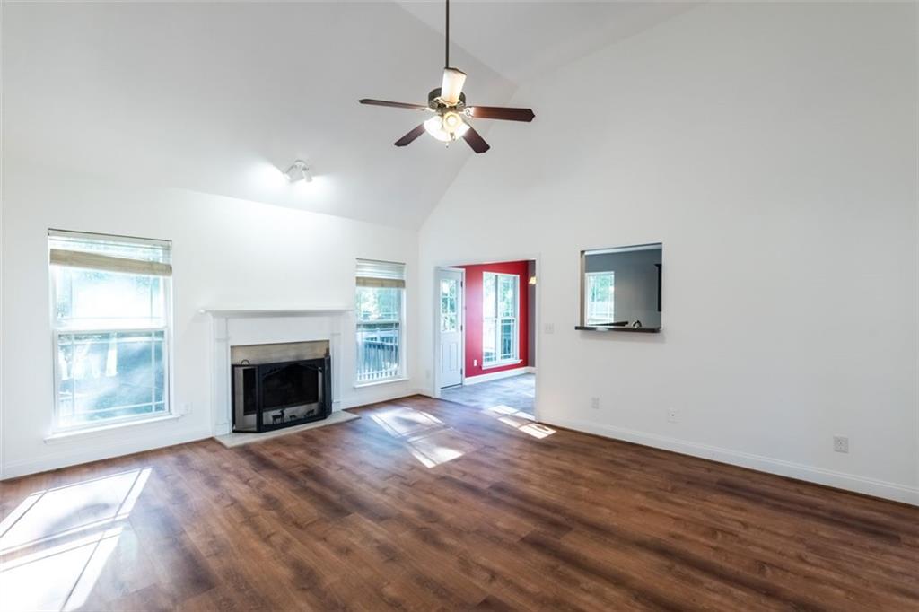 404 WOODCREEK