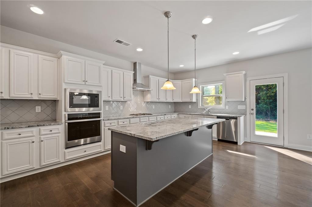 255 Lotus Lane, Covington, Georgia image 6