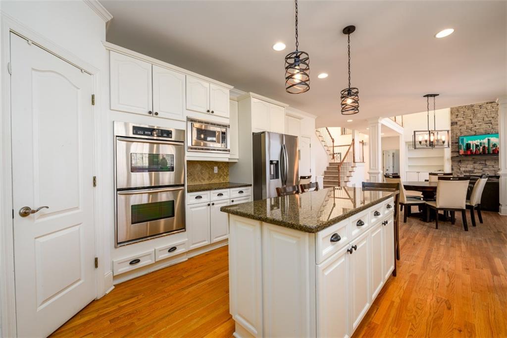 1105 River Laurel Drive, Suwanee, Georgia image 29
