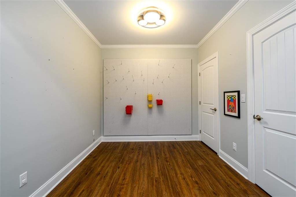 listing image 71