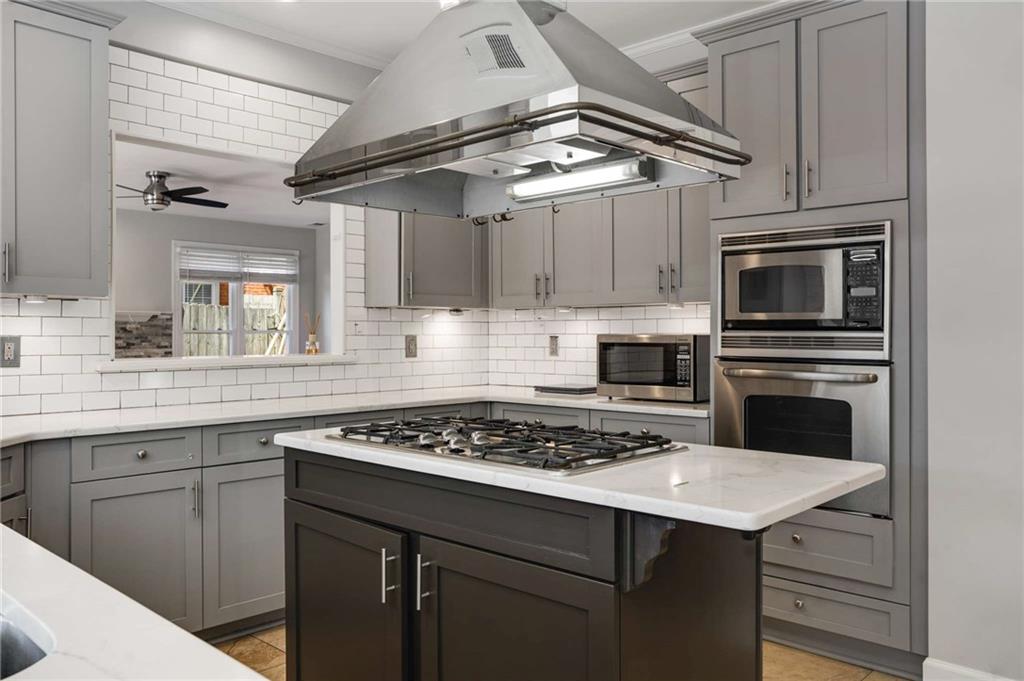 LaFayette Square - Residential Lease