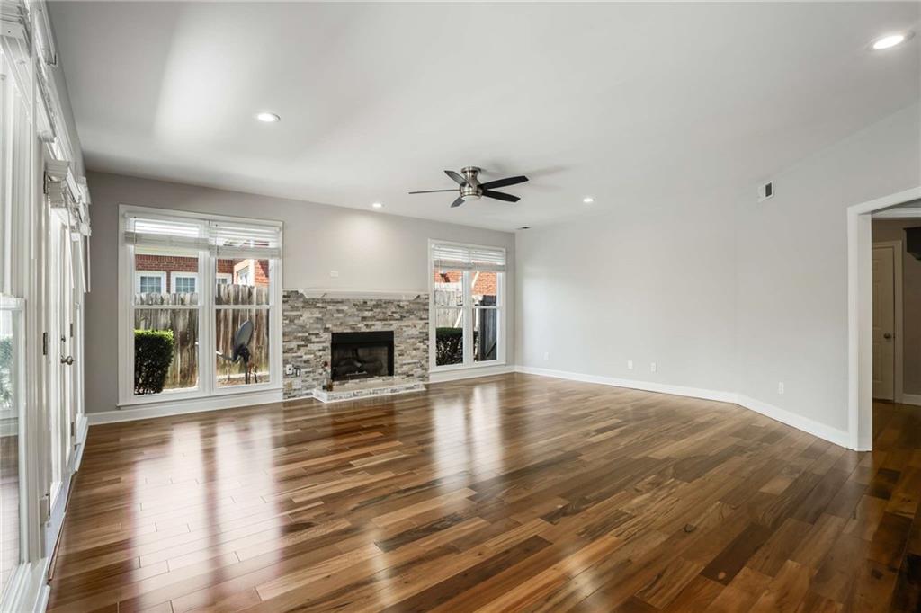LaFayette Square - Residential Lease