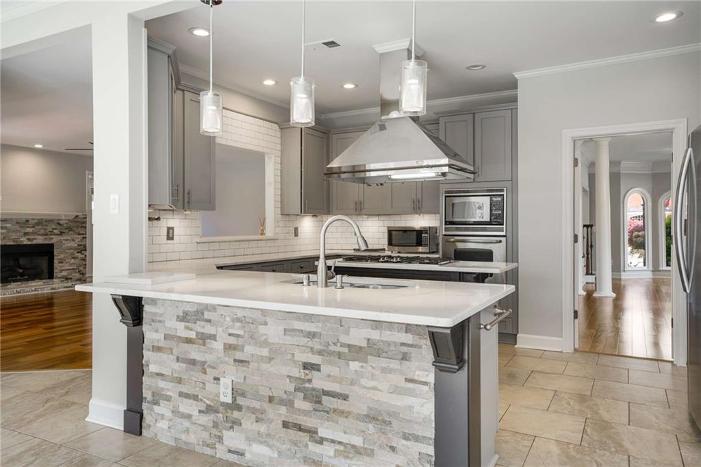 LaFayette Square - Residential Lease