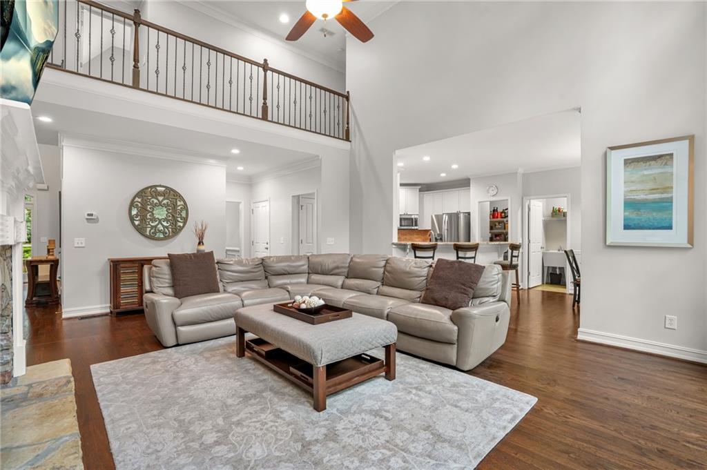 702 Crescent Circle, Canton, Georgia image 12