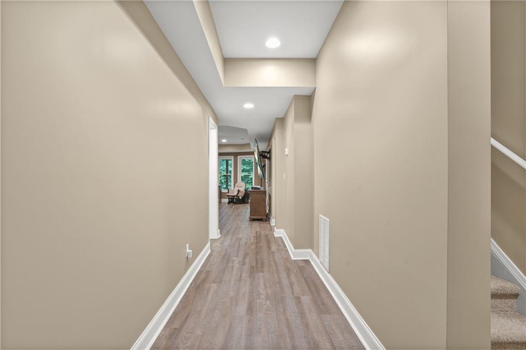 702 Crescent Circle, Canton, Georgia image 45