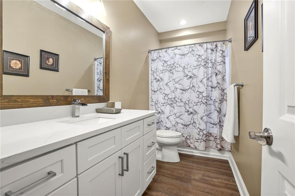 702 Crescent Circle, Canton, Georgia image 47