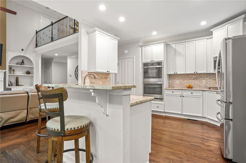 702 Crescent Circle, Canton, Georgia image 13