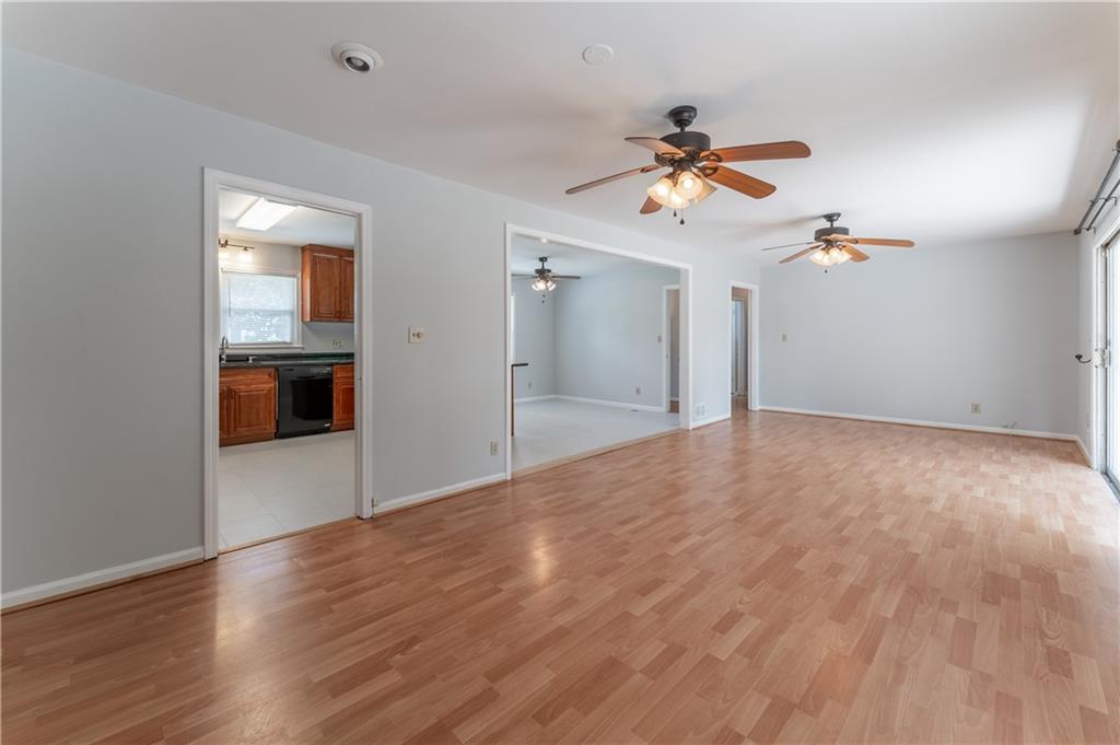 Q A Willis - Residential Lease