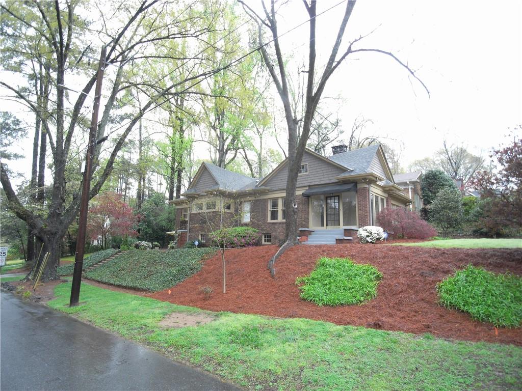 1200 Stillwood Drive NE