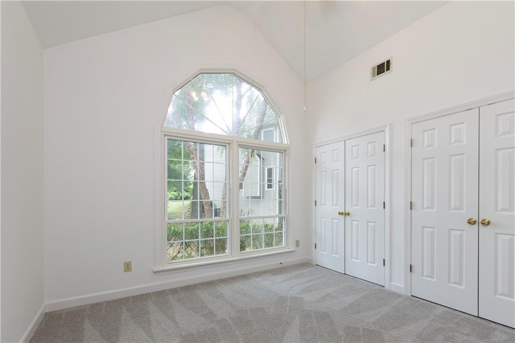 11070 Pinewalk Forest Circle