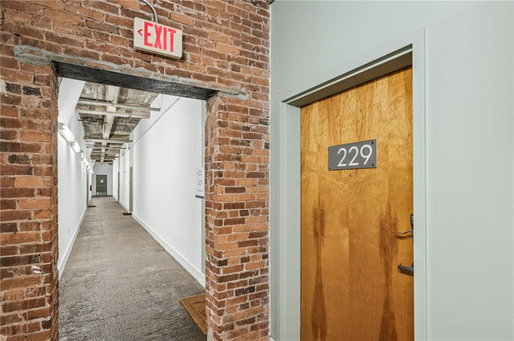 659 Auburn Avenue NE 229