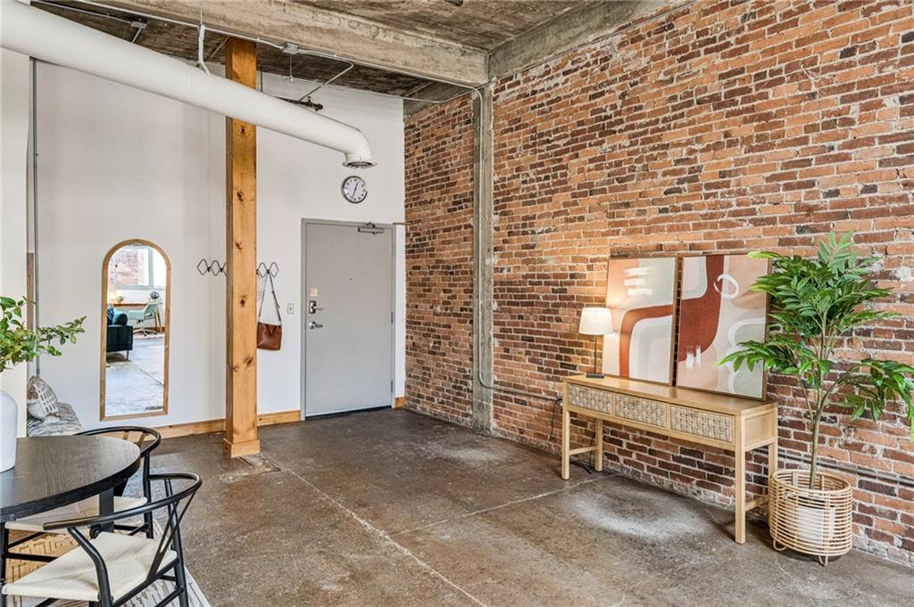 659 Auburn Avenue NE 229