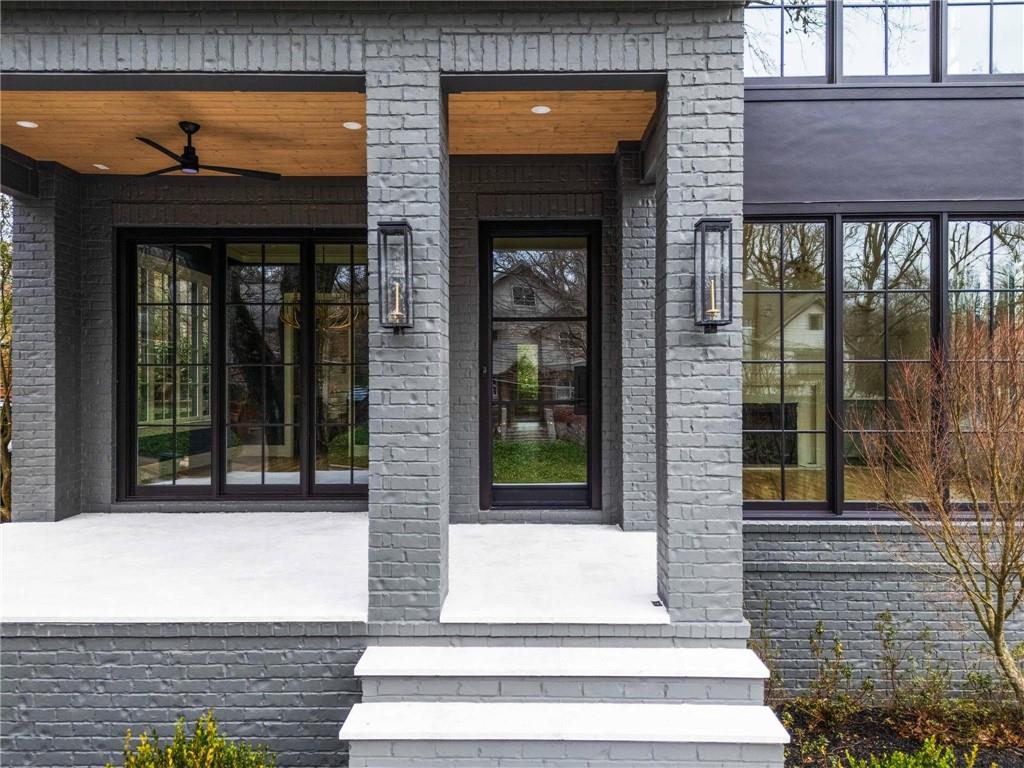 849 Highland Terrace NE