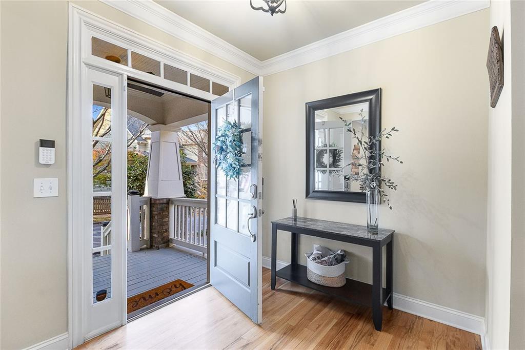 1638 Gilstrap Lane NW