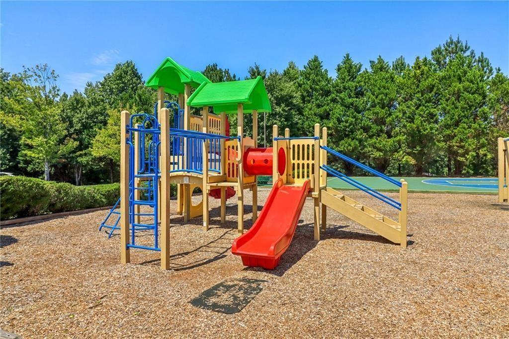 4947 Bottle Brush Court