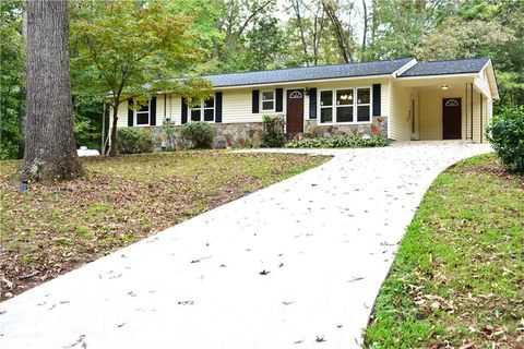 Homes For Sale - 171 James Street<br/> Tallapoosa, GA 30176