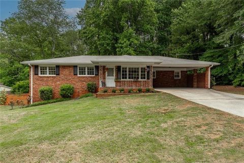 Homes For Sale - 3030 Mary Drive<br/> Marietta, GA 30066