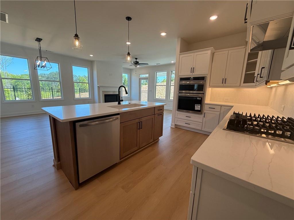 162 English Barn Way