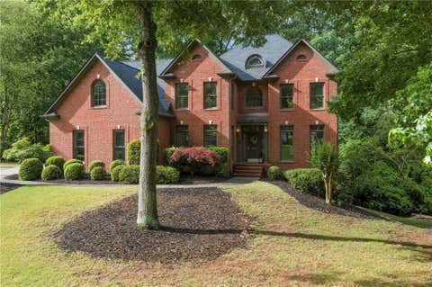 Homes For Sale - 850 Riverhaven Drive<br/> Suwanee, GA 30024