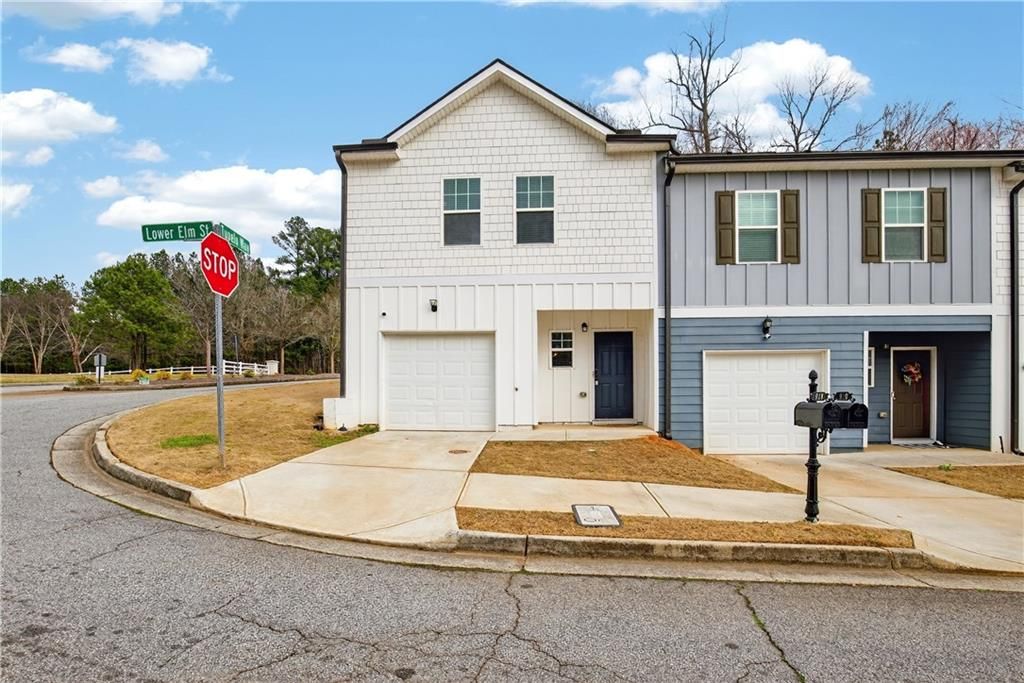 Photo of 4918 Lower Elm St, Atlanta, GA 30349 (MLS # 7729210)