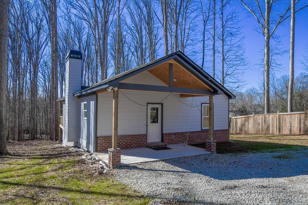 1020 Riverbend Road