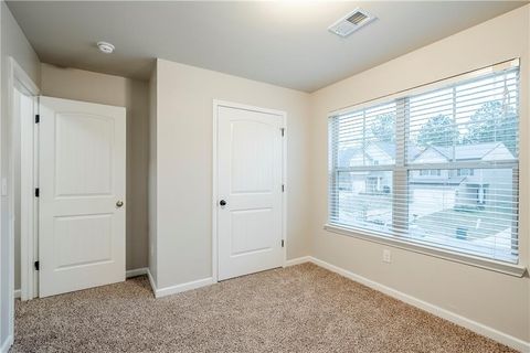 A home in Union City