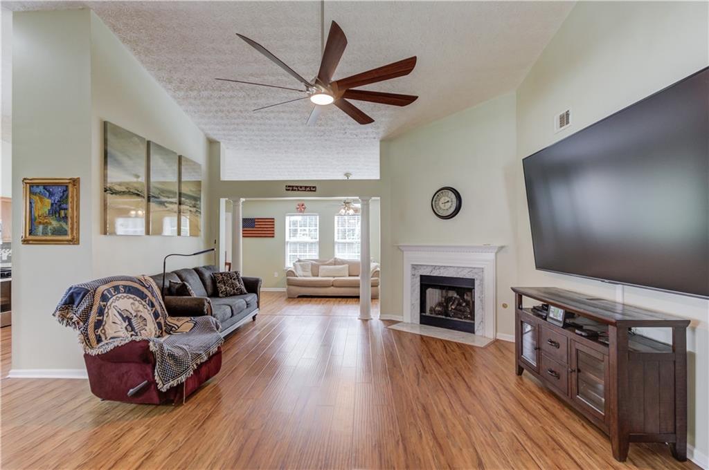 1341 Blazing Star Road