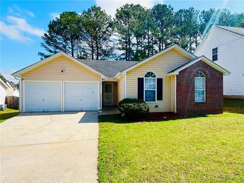Homes For Sale - 2713 Rambling Way<br/> Lithonia, GA 30058