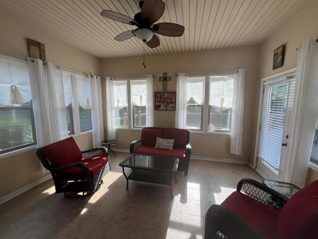 1128 Carillon Drive, Conyers, Georgia image 9