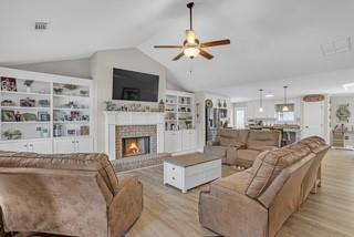 308 Kinsley Way