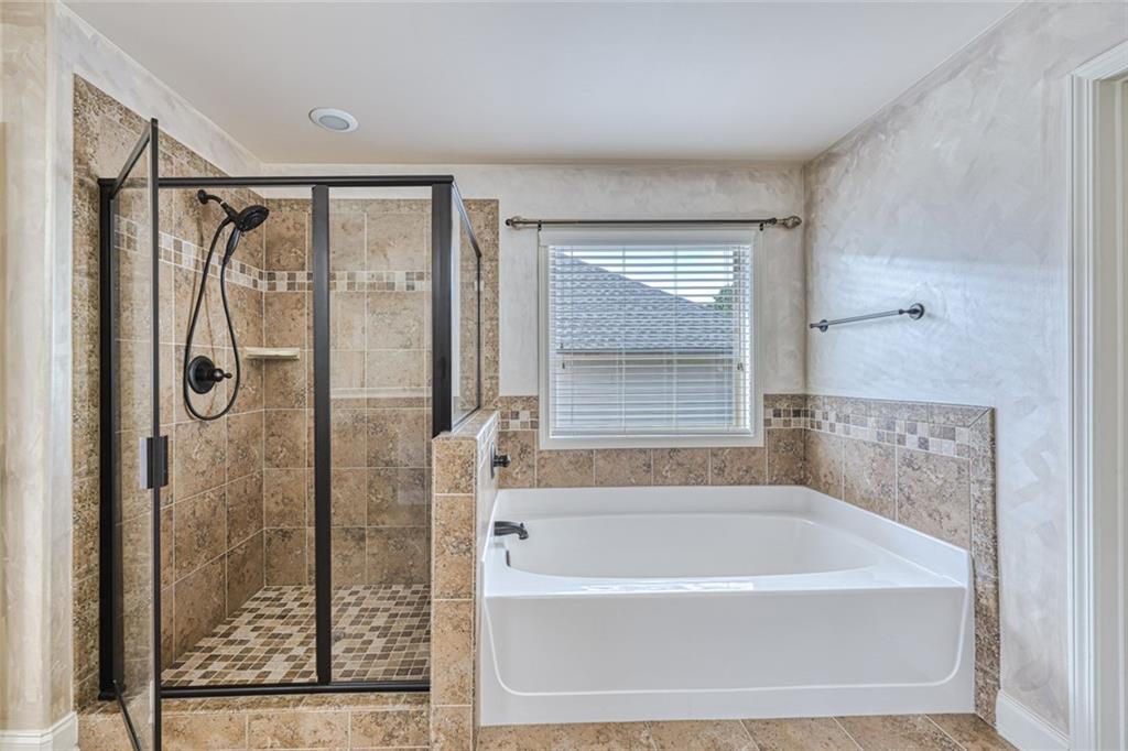 3642 Lake Estates Way Way, Atlanta, Georgia image 30
