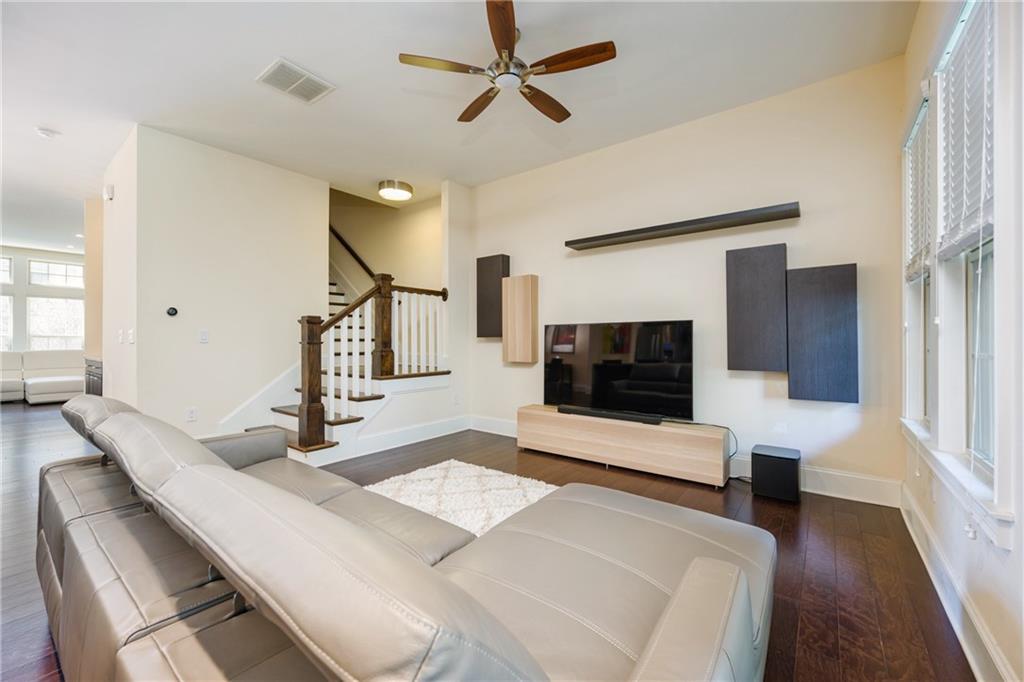 1096 Holly Avenue, Atlanta, Georgia image 11