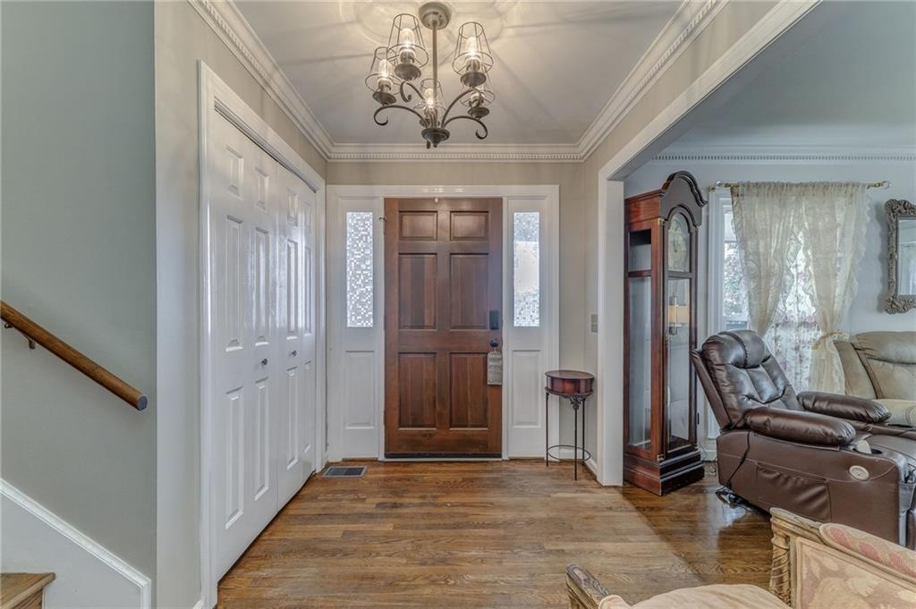 6164 Fairmount Highway SE