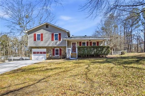 Apartment For Sale - 5002 Mclain Drive<br/> Acworth, GA 30101