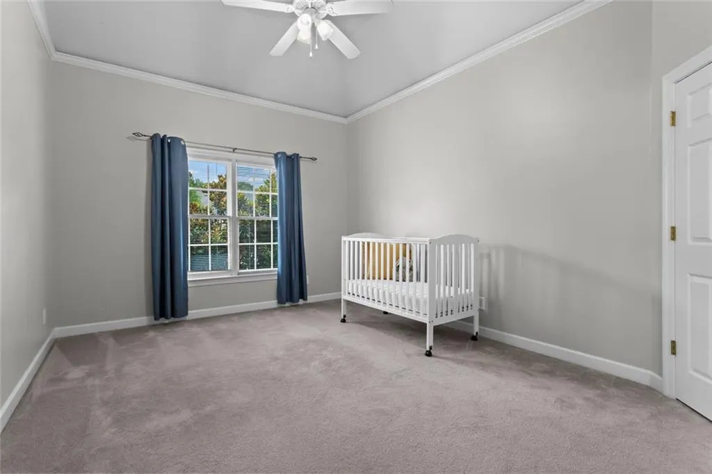 Alpharetta, Georgia 30005, United States, 5 Bedrooms Bedrooms, ,4 BathroomsBathrooms,Residential,Pending,192243