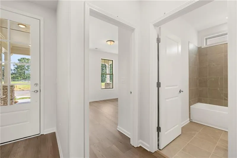 Snellville, Georgia 30078, United States, 2 Bedrooms Bedrooms, ,2 BathroomsBathrooms,Residential,Active,84925