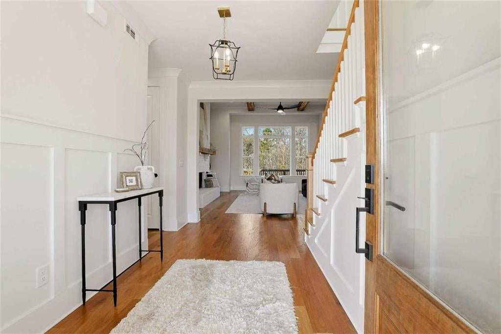 119 Fernbank Way