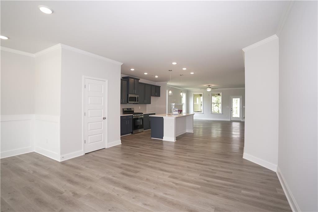 756 Vireo Walk, Loganville, Georgia image 2